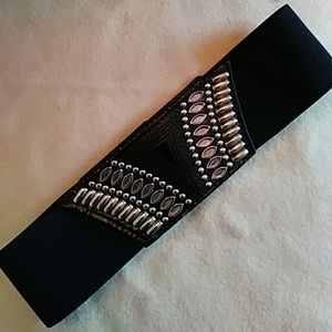 Embellished elastic and faux- leather belt